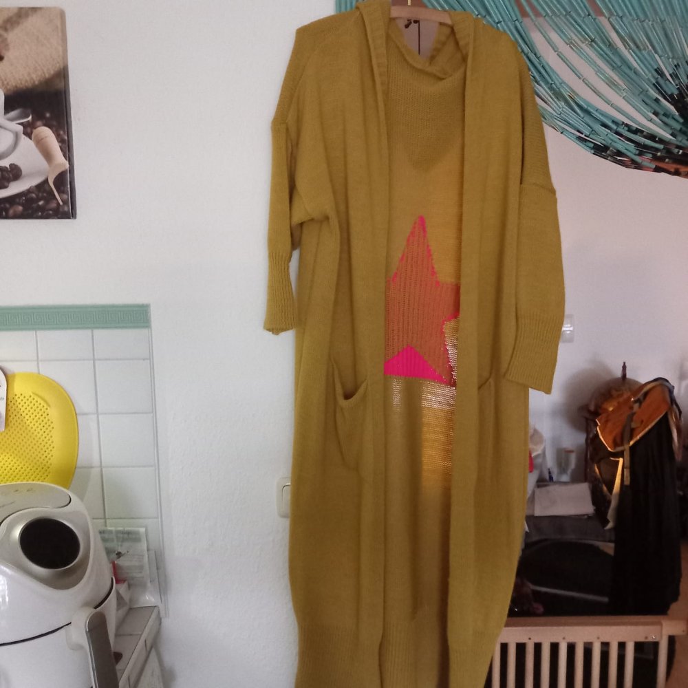*** Neu ~ Langer Strickmantel ~ Kapuze ~ Stern ***