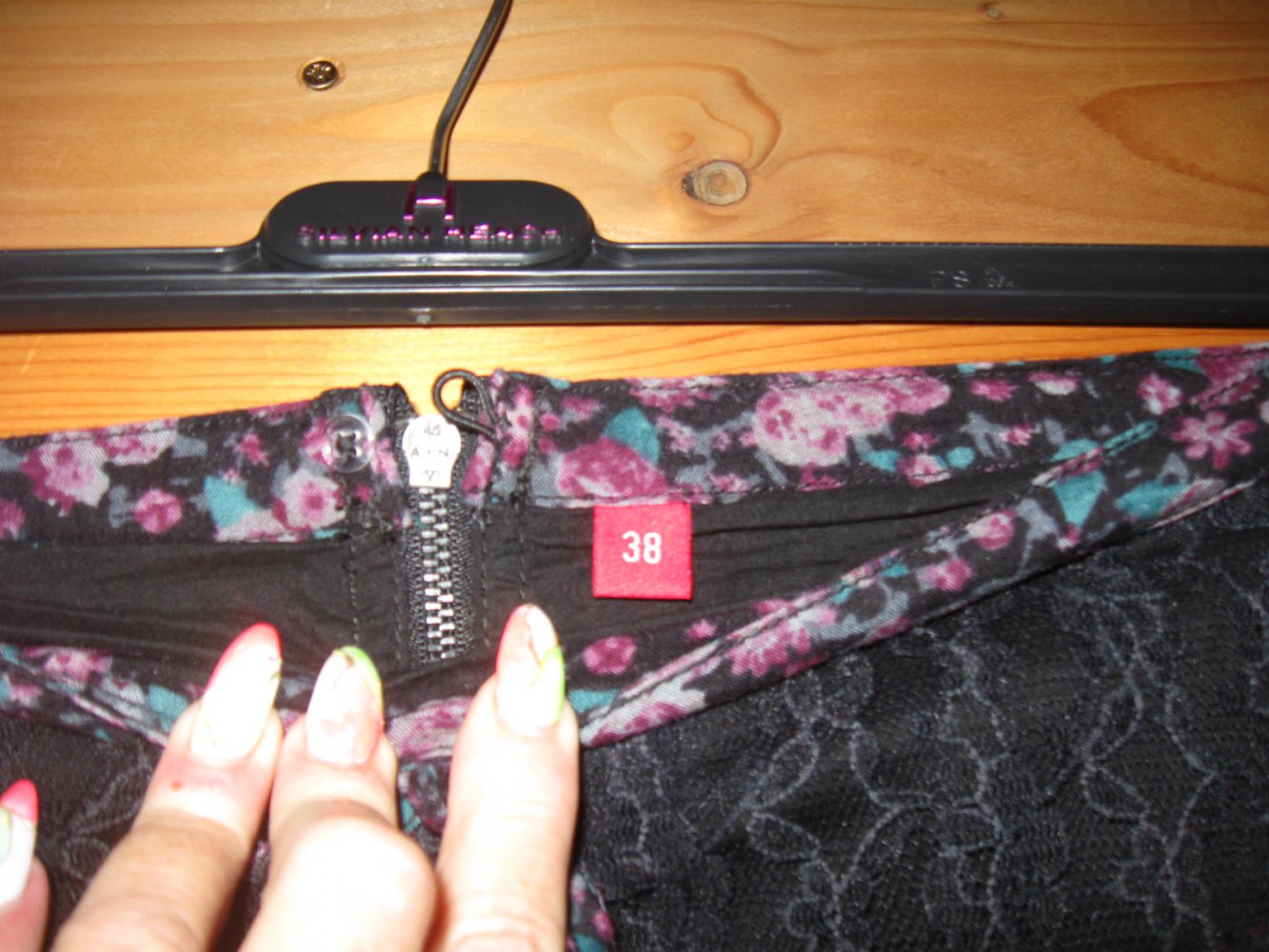 *** Niedlicher Esprit Rock mit Spitze ***