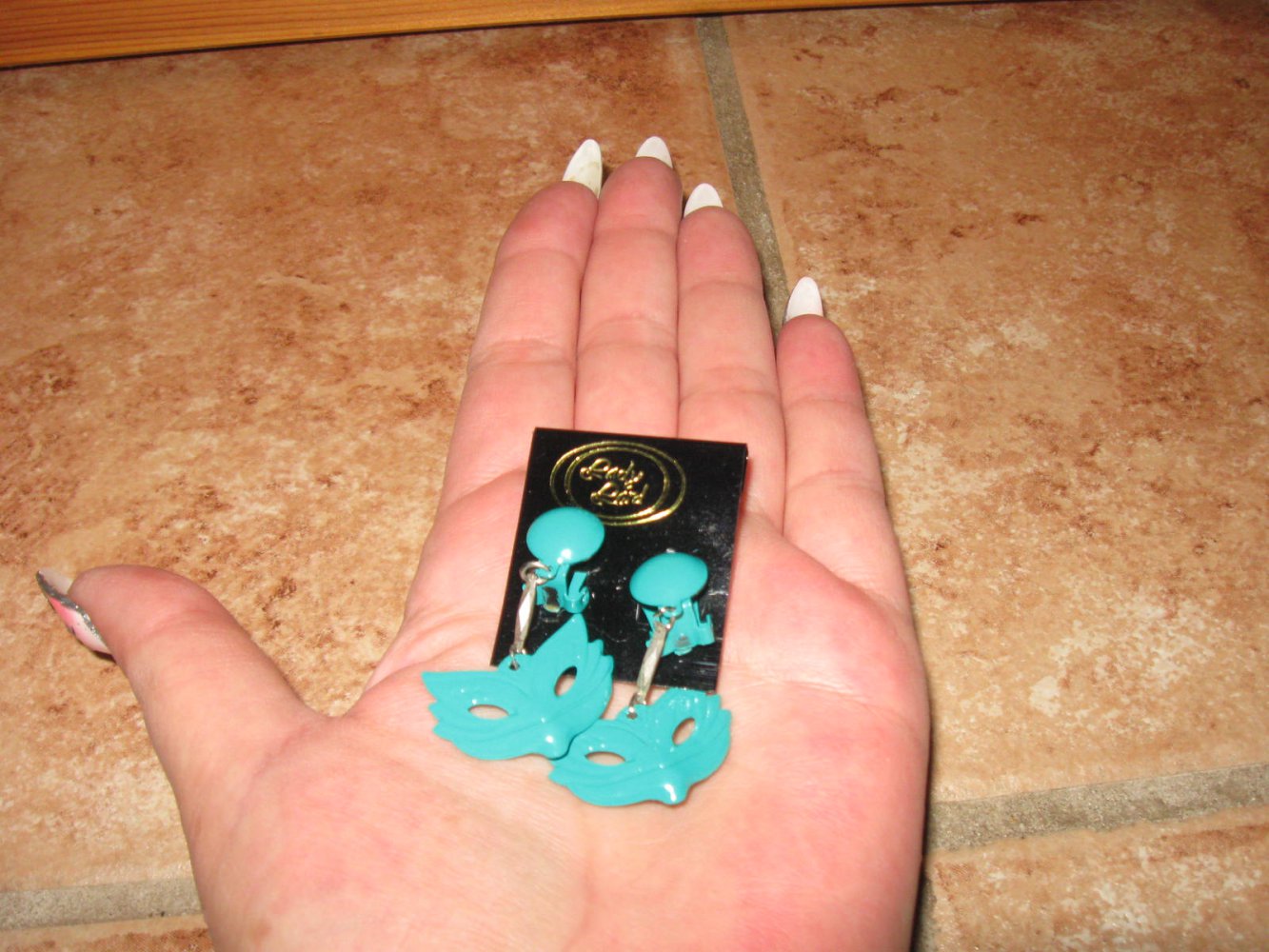 *** Neu ~ Ohrringe ~ Masken ~ Clips ~ Modeschmuck ***