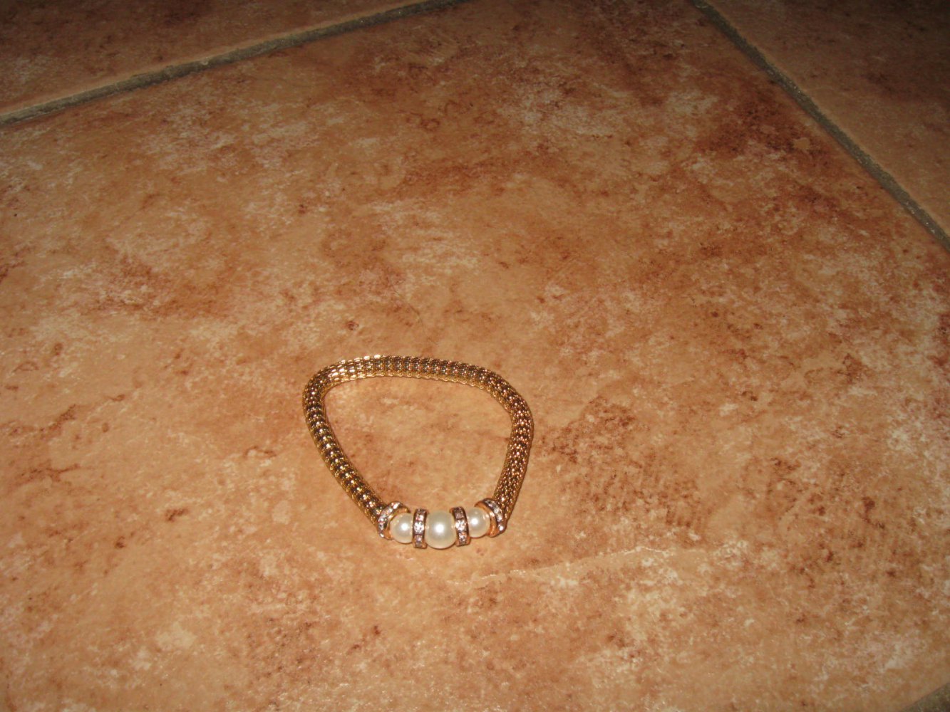 *** Schönes Armband ***