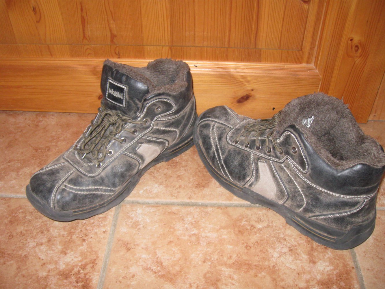 *** Gefütterter Stiefel ***