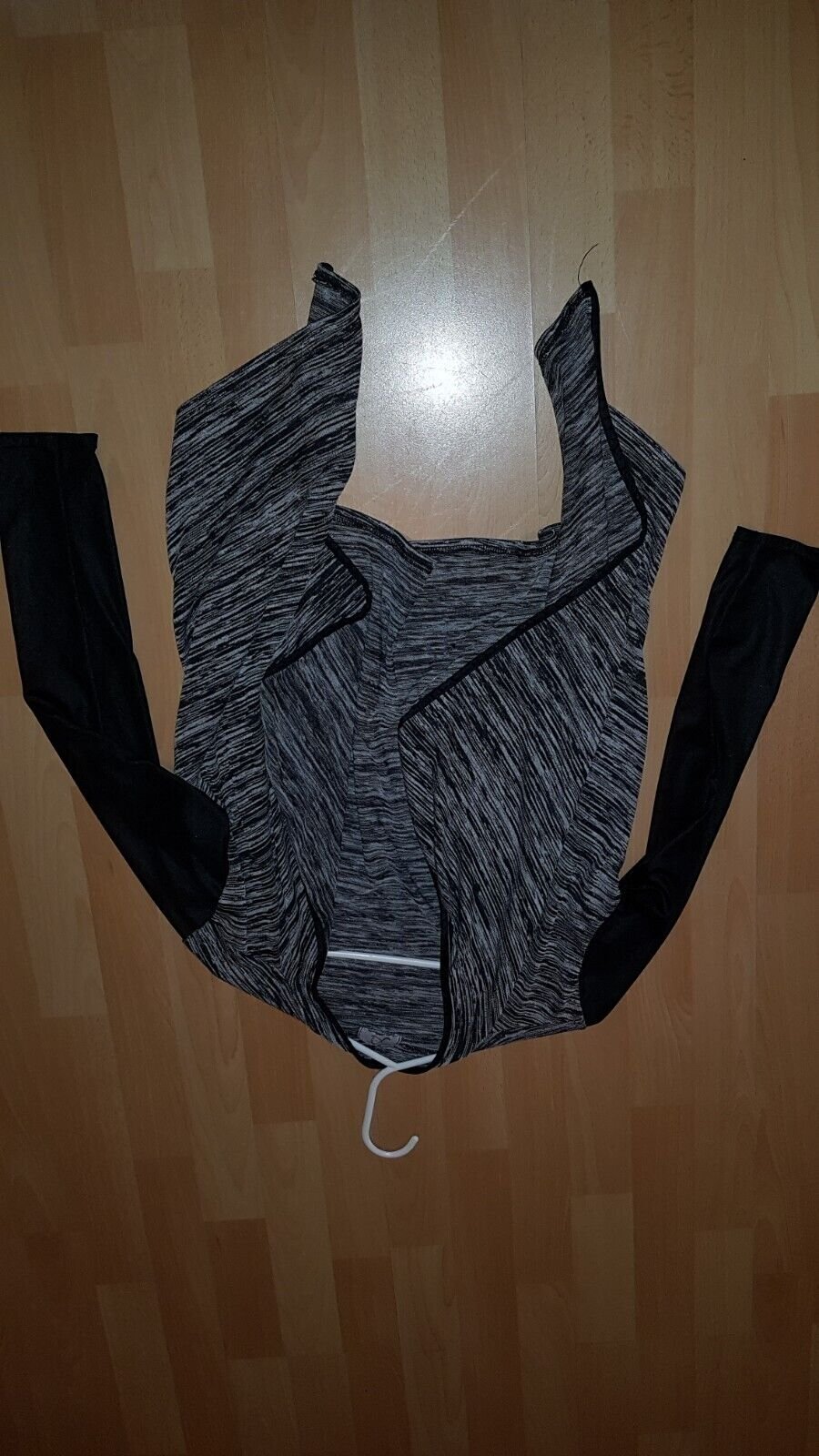 *** Pfiffige ~ Zipflige ~ Kurzer ~ Cardigan ***