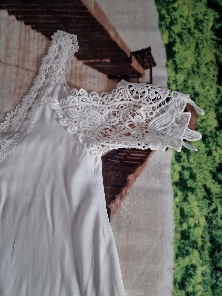 *** Schicke Tunika mit Spitze ***