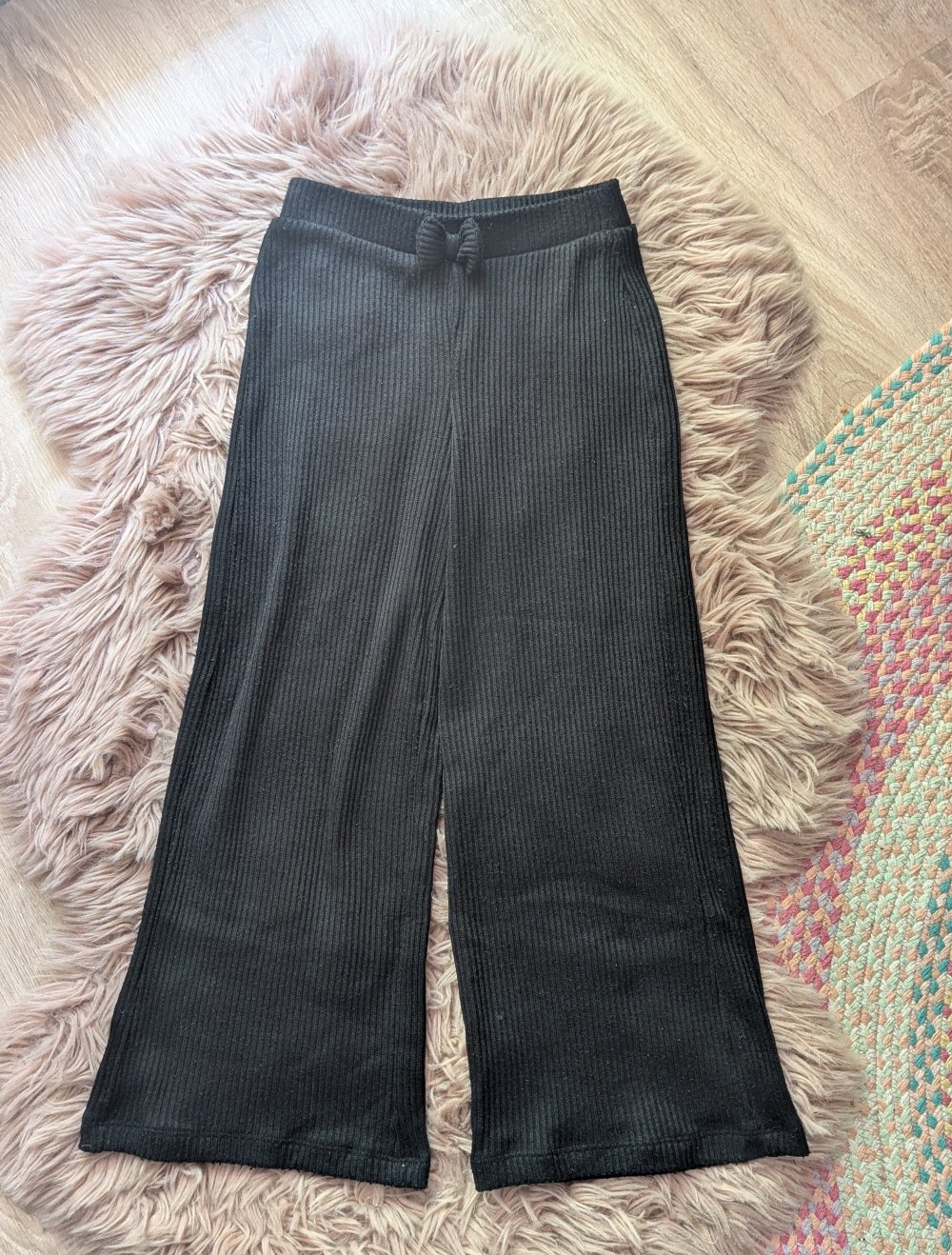 schwarze Weite Hose 128 palomino
