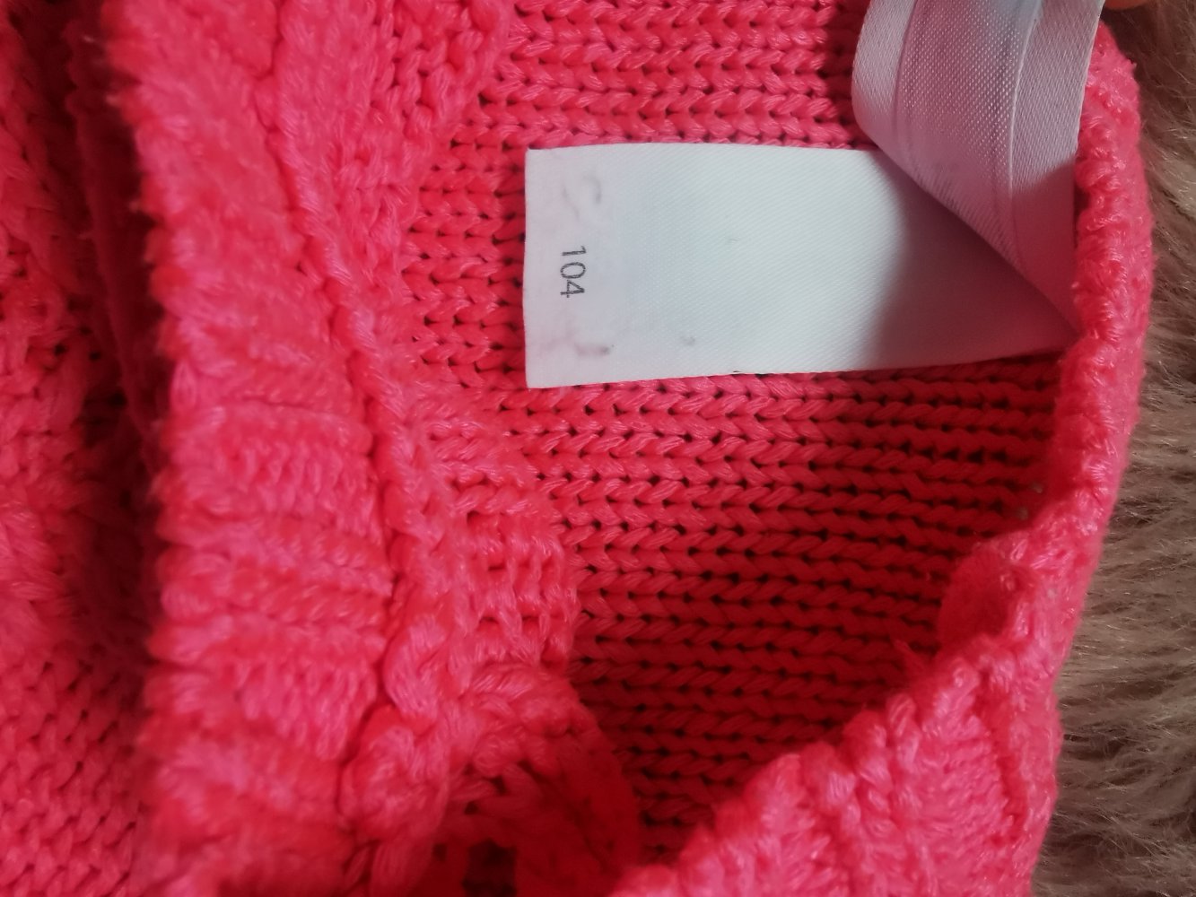 Neonpinker strick Pullover 104