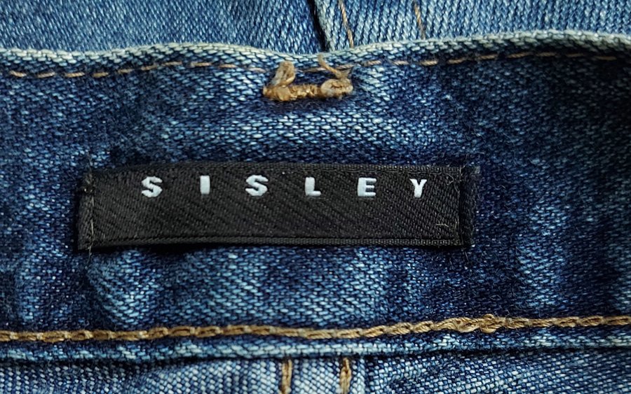 Blue Jeans ~ Sisley ~ Strass ~ gerades Bein ~ Hose