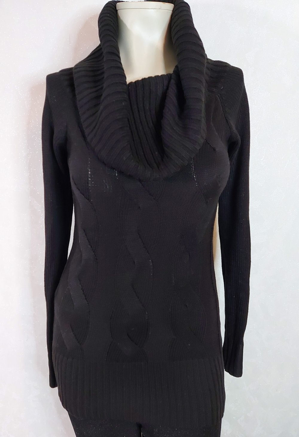 Rollkragen ~ Pullover ~ schwarz ~ Strick ~ Pulloverkleid