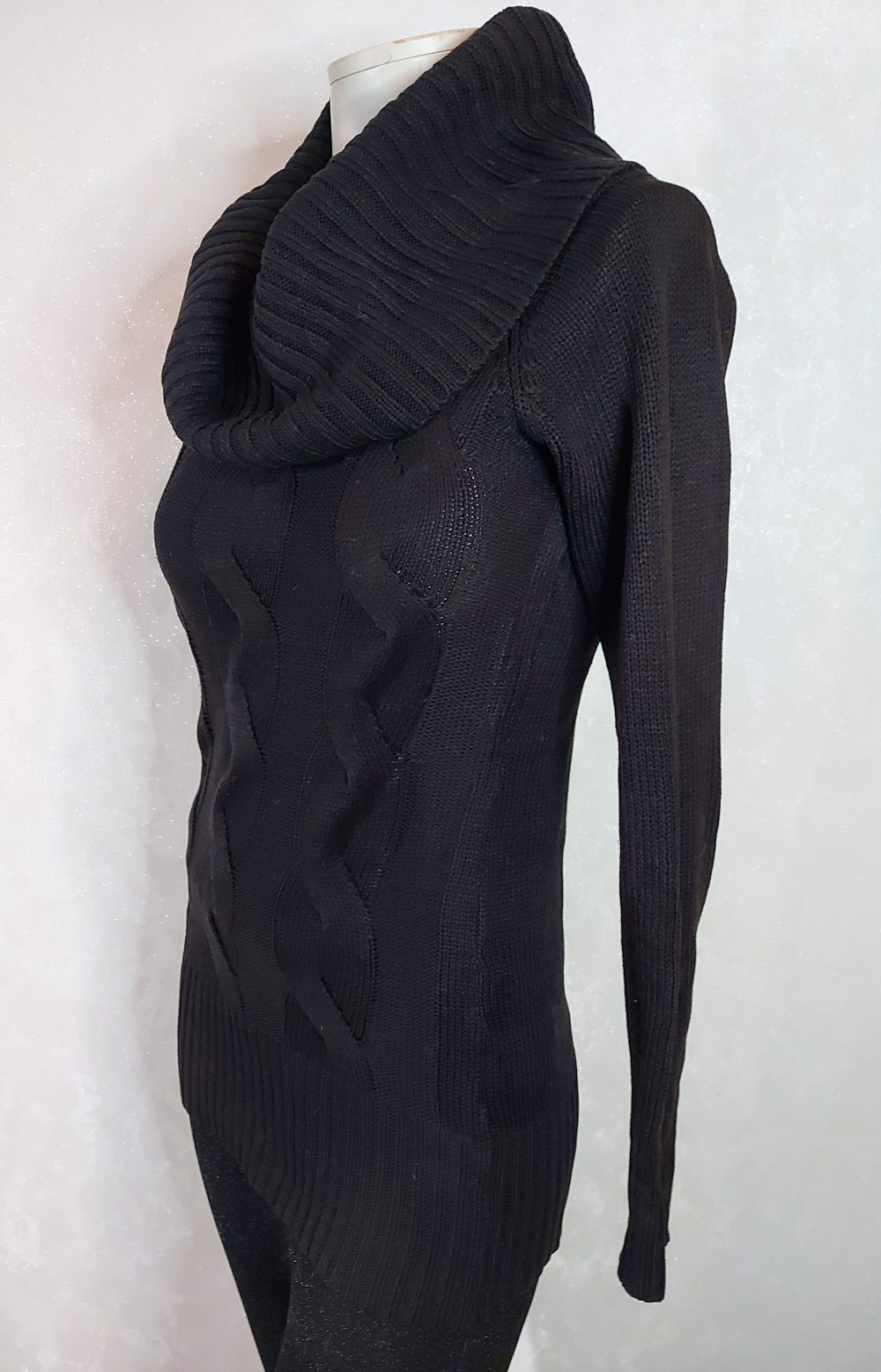 Rollkragen ~ Pullover ~ schwarz ~ Strick ~ Pulloverkleid