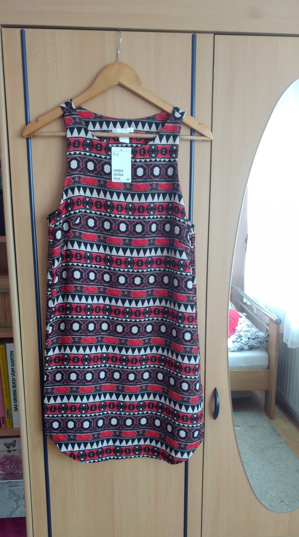 NEU rot bunt gemustertes Kleid ärmellos H&M 34 XS Aztekenmuster