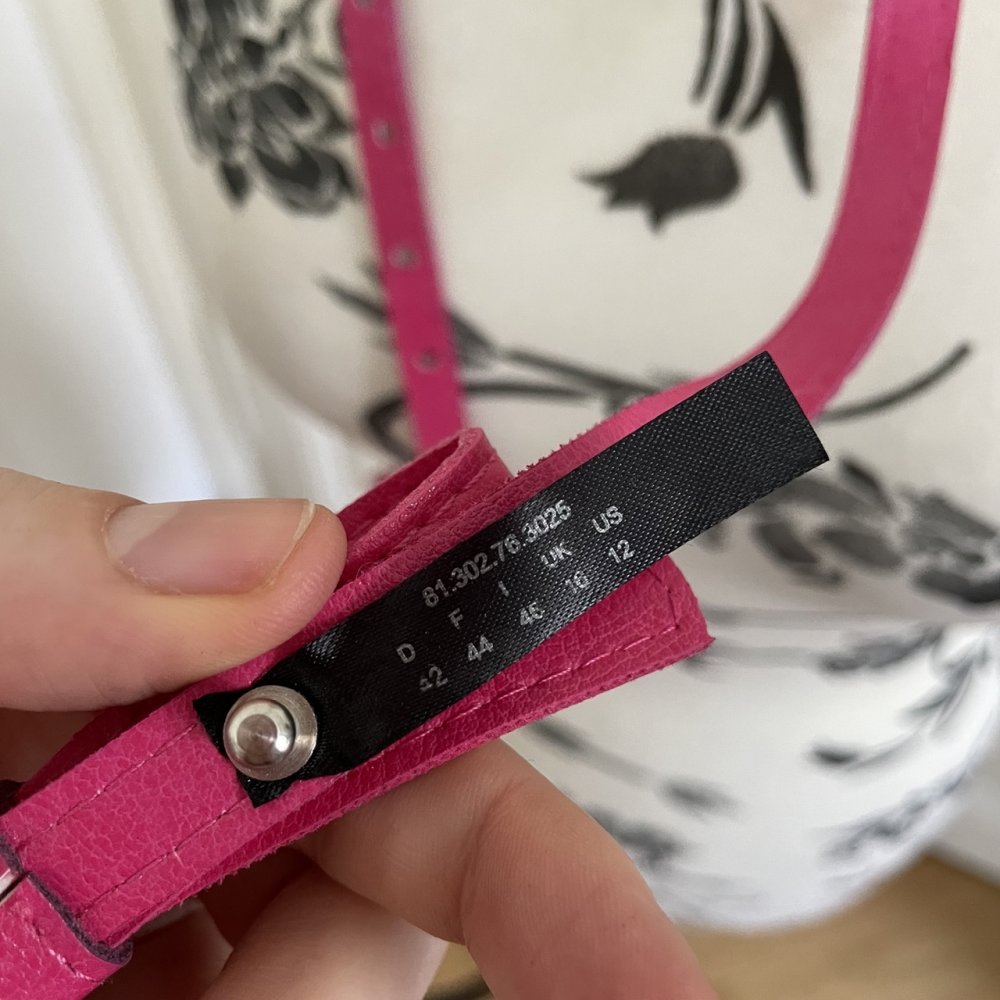 Pinker Gürtel mit Schleife