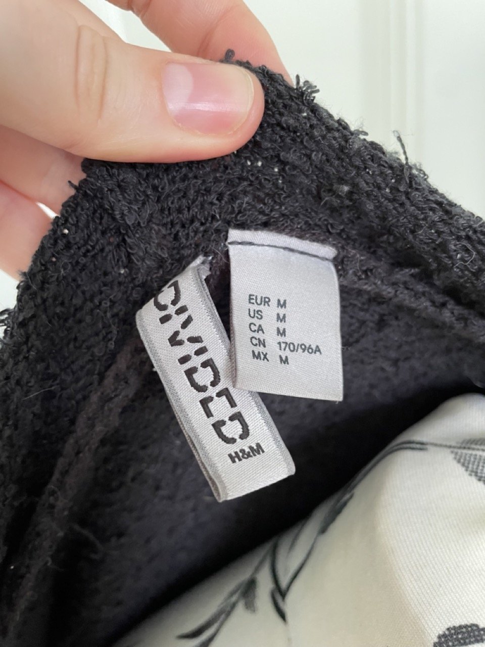 Strickjacke mit Kapuze von H&M, Gr. M