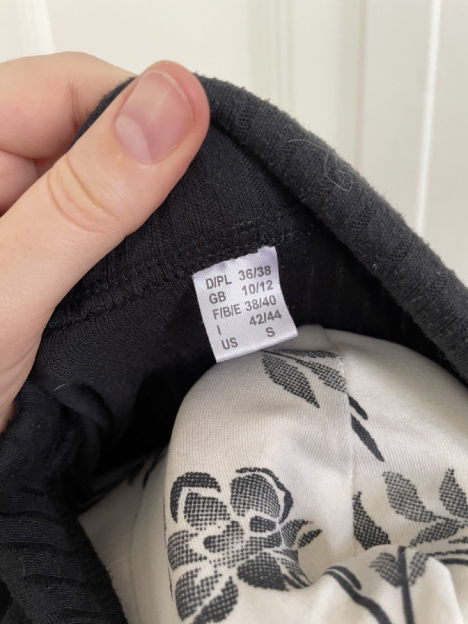 Top mit Häkeleinsätzen von Orsay, Gr. 36