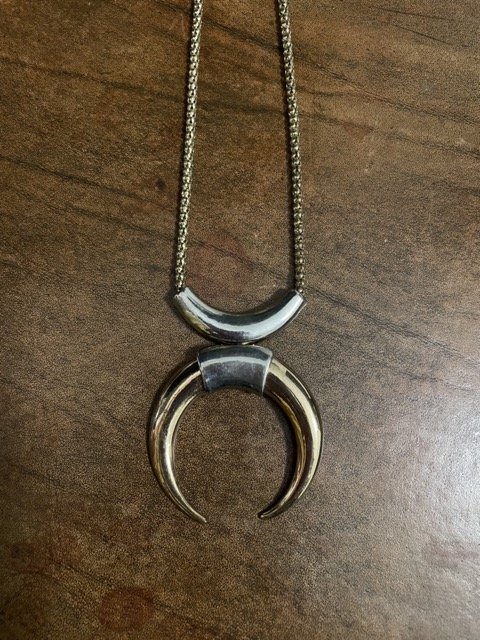 Mondkette in Gold und Silber