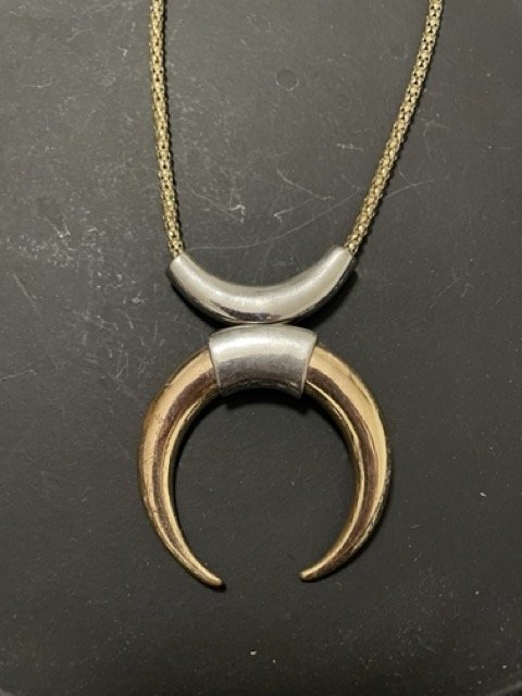 Mondkette in Gold und Silber