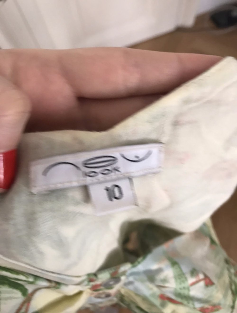 Süßes Sommerkleid mit Tropenmuster, leicht ausgestellt, von New Look, Gr. 36/38 (UK 10)