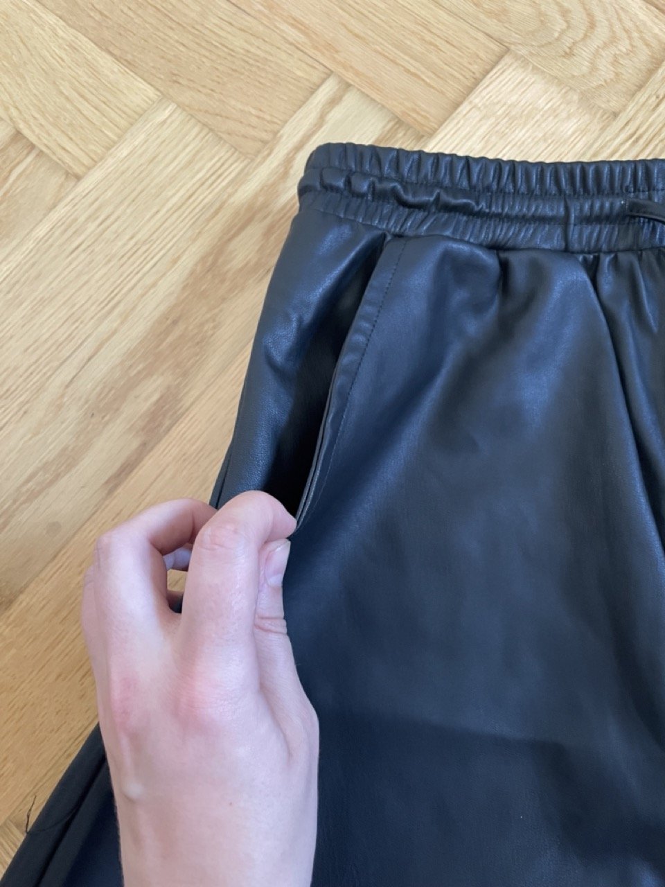 Midirock aus Kunstleder von Noisy May, Gr. M