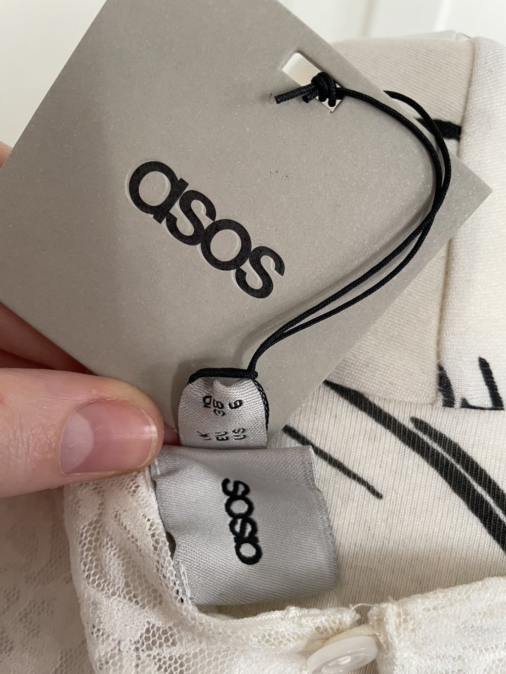 Weißes Top mit Spitze von ASOS, Gr. 38