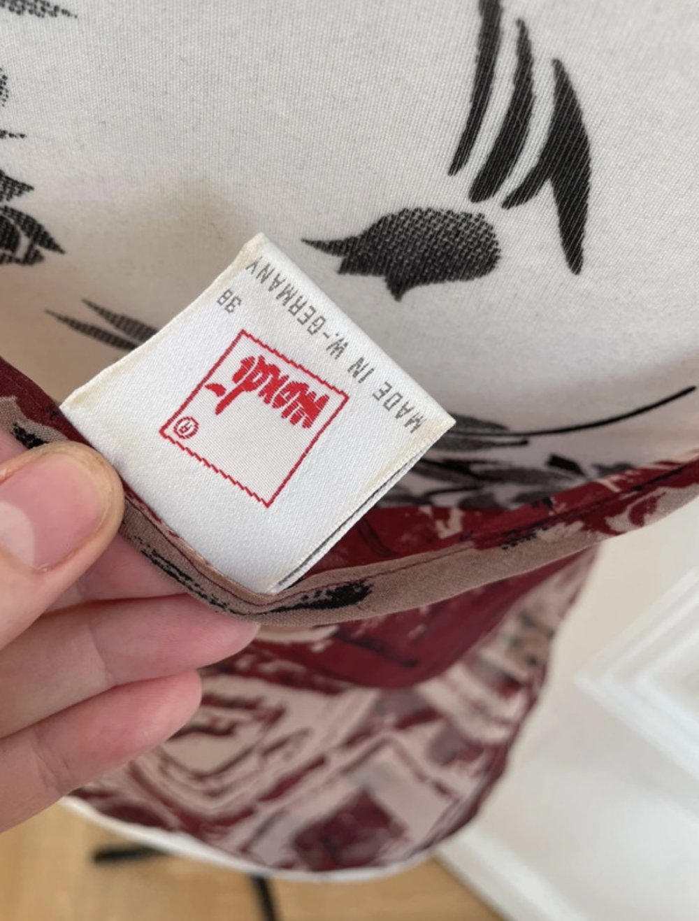 Kurzes transparentes Top von Mondi, Gr. 38