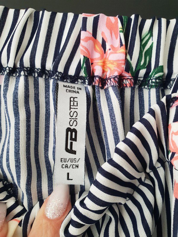 Off Shoulder Bluse Fishbone