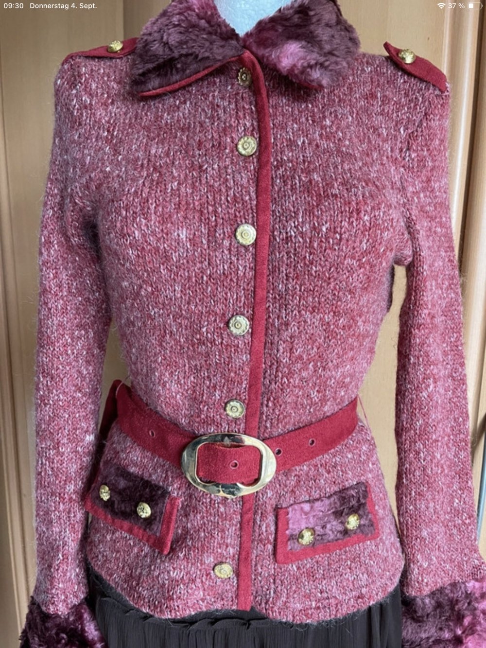 Stylischer Cardigan dunkelrot Gr.S, ungetragen 