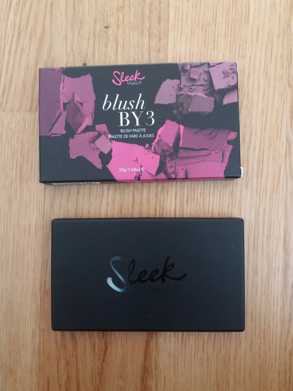 Sleek Blush by 3 Blush Palette 366 Pink Sprint