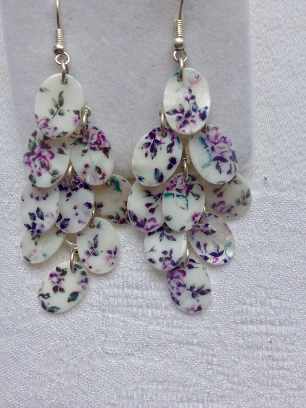 Große romantische Ohrringe mit Blümchenmuster zum Hängen von Six