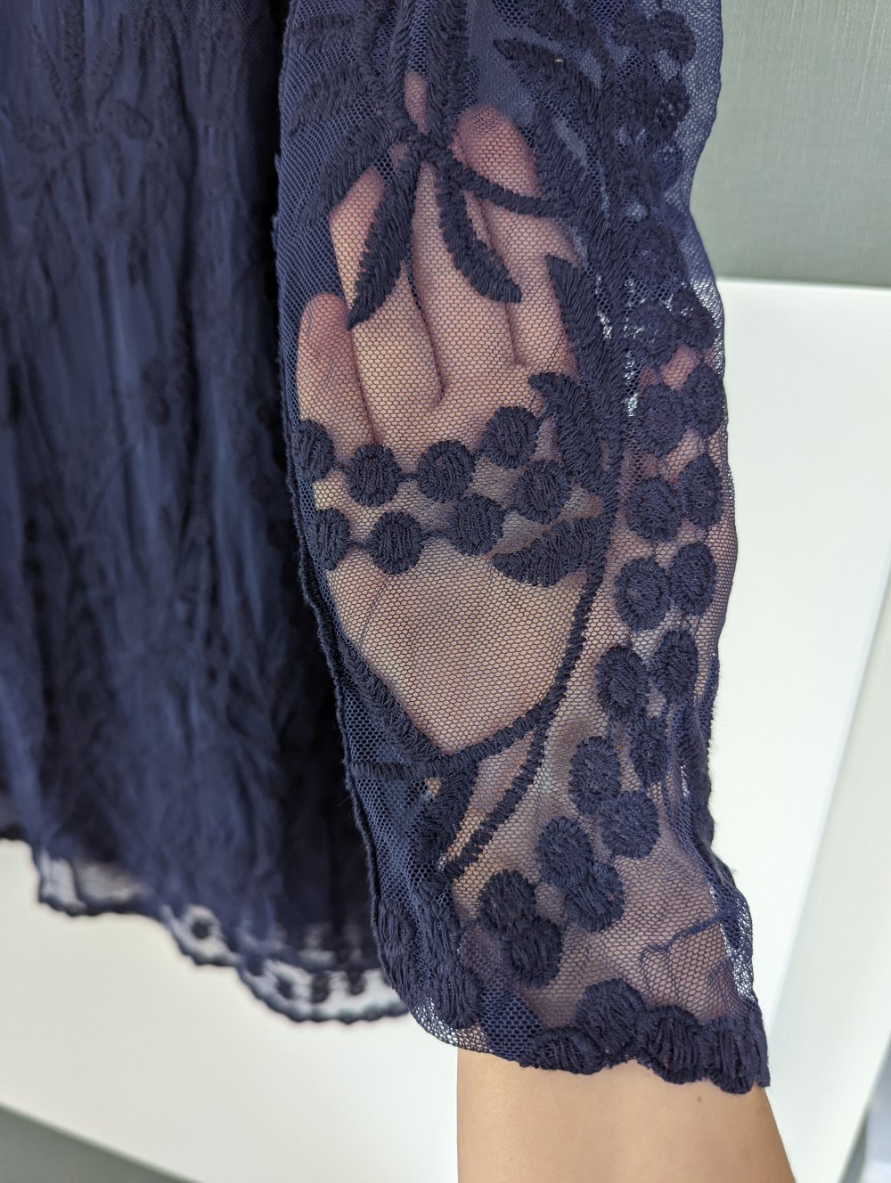 Boho dunkelblaues Minikleid mit Stickerei