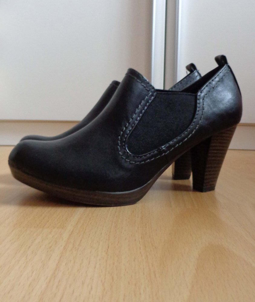 schwarze Ankle Boots
