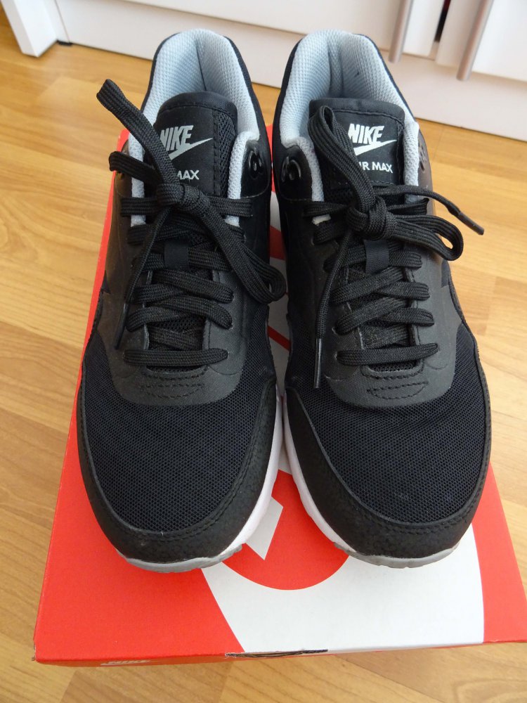 Nike Air Max Ultra Essentials