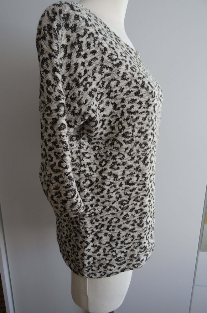 Pullover mit Leomuster