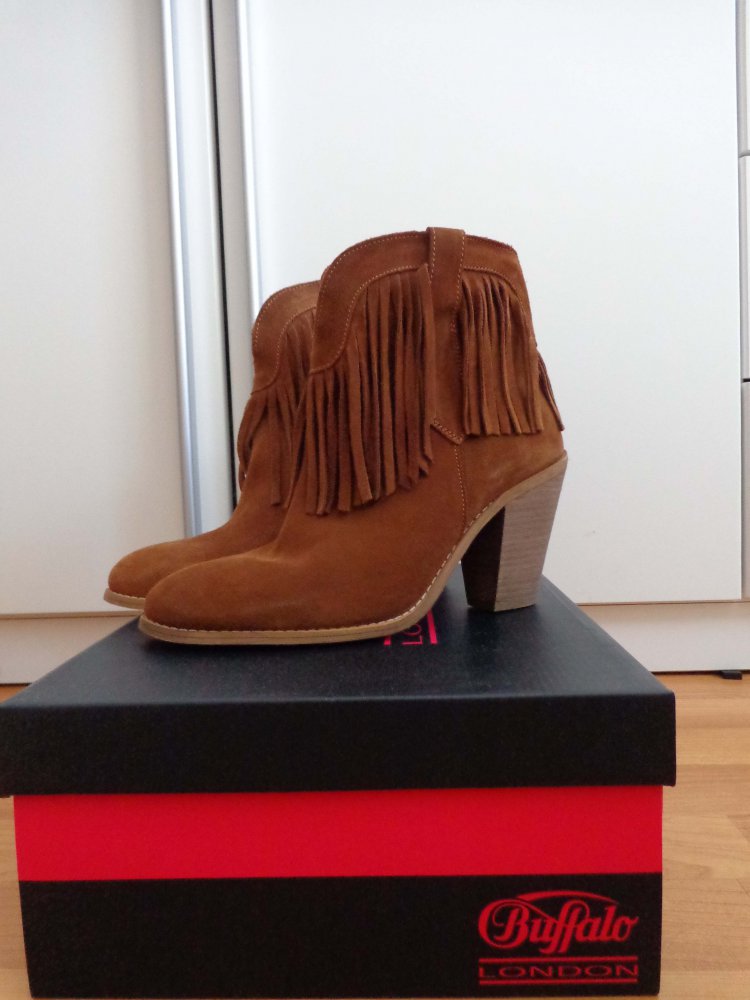 Stiefeletten mit Fransen -NEU-