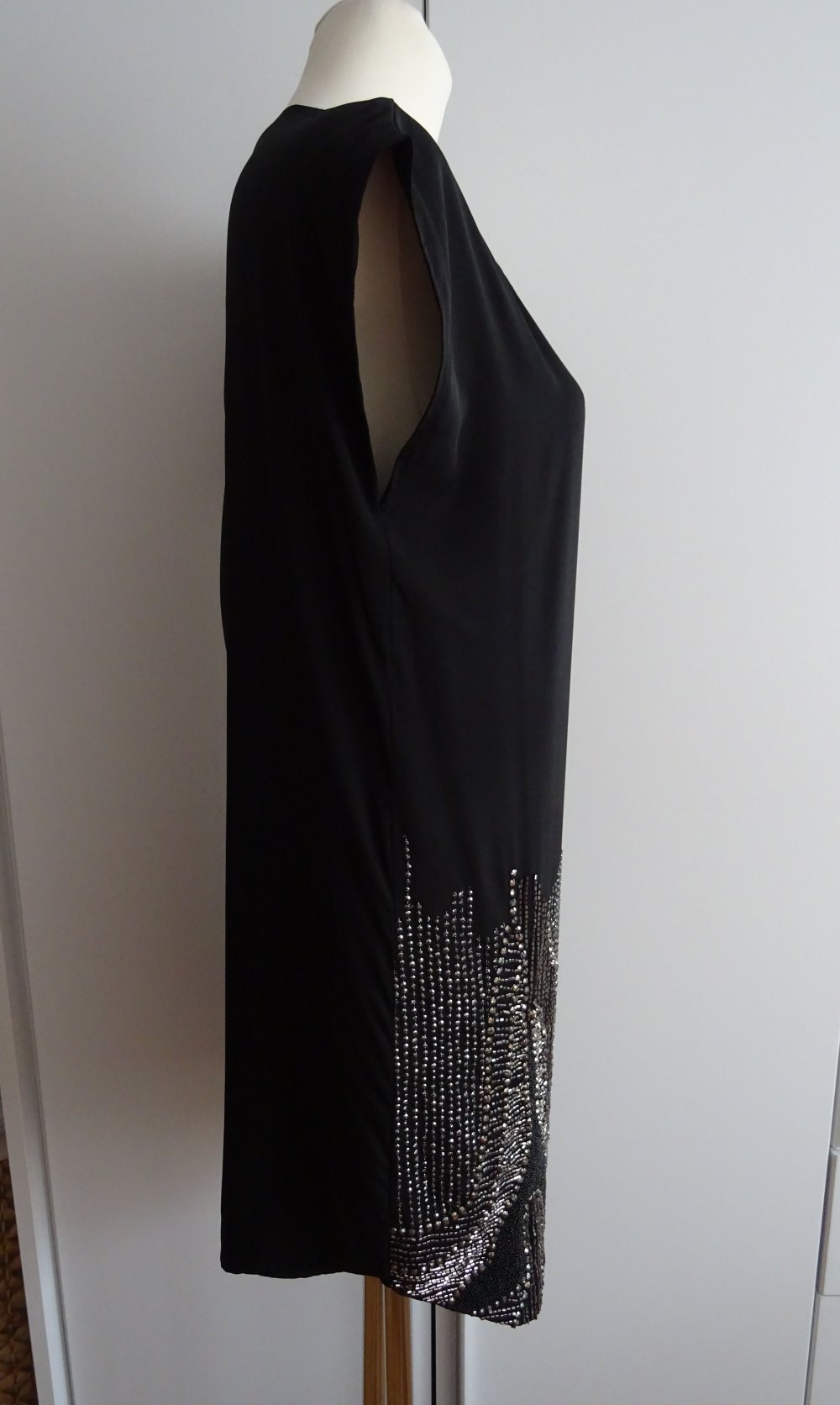 Kleid mit Pailletten