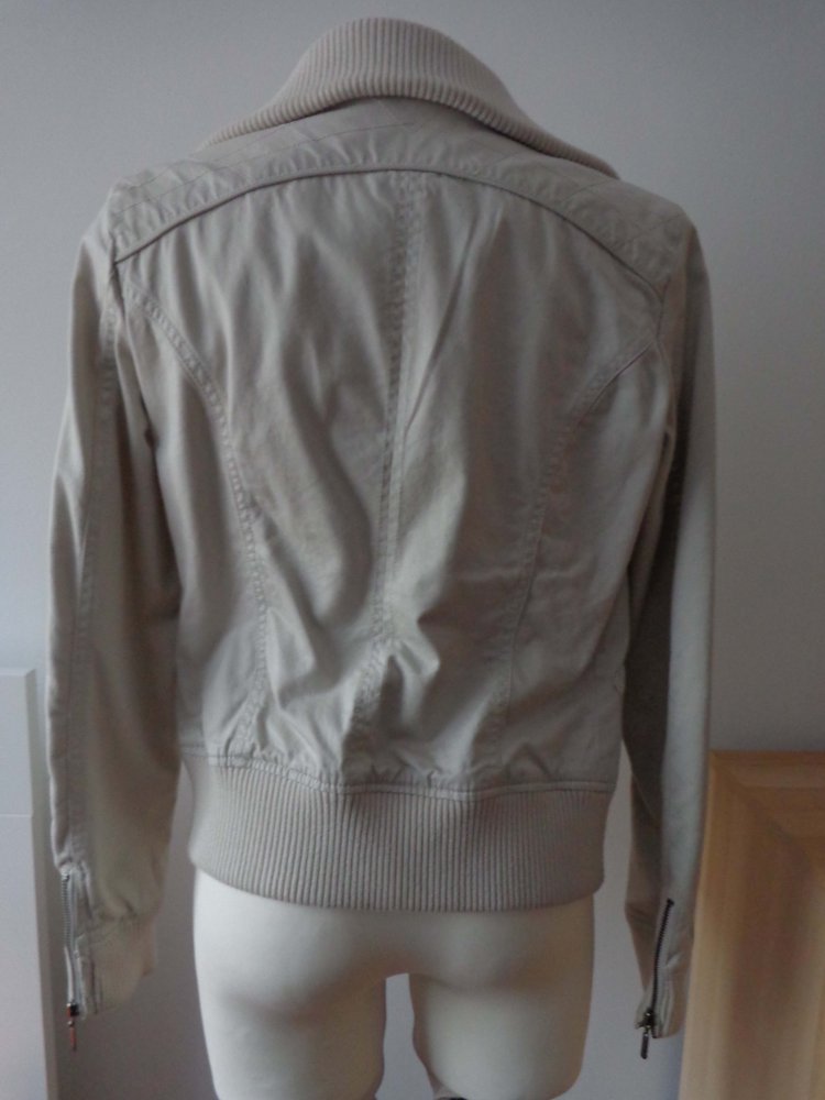 beige Jacke -NEU-