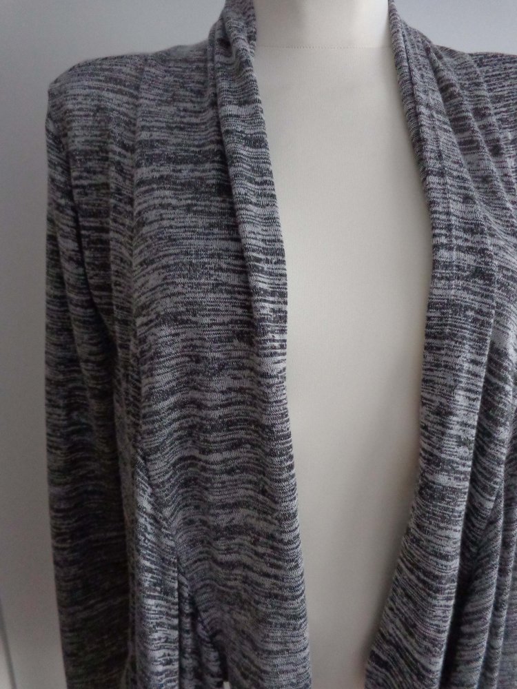 Cardigan mit fallendem Kragen