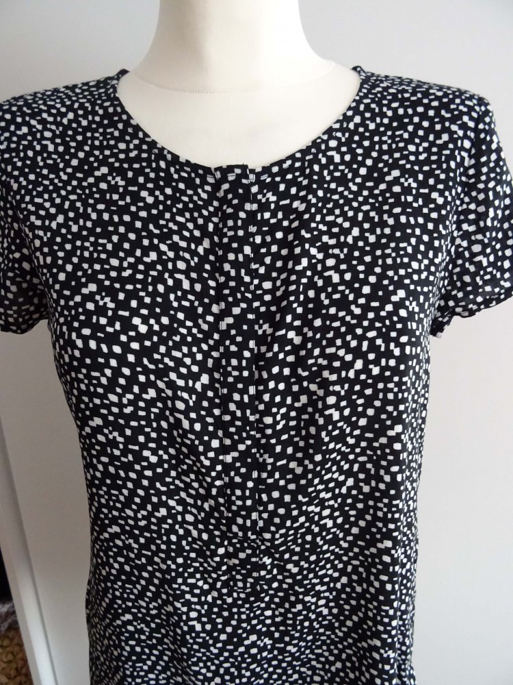 Shirt in schwarz-weiß