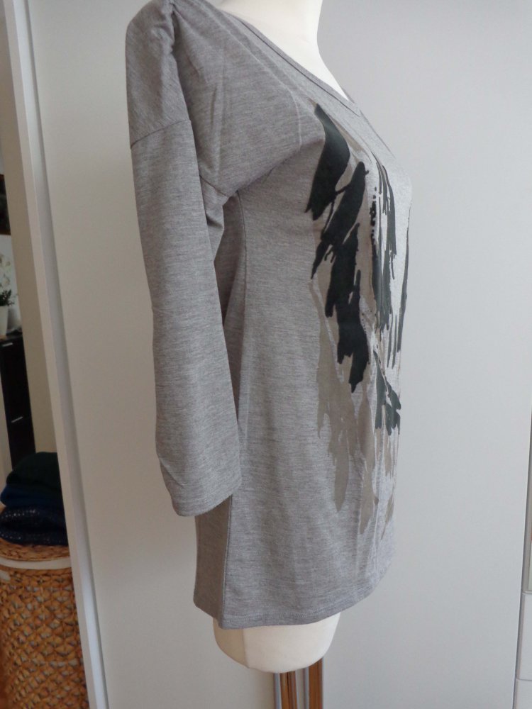 graues Shirt -NEU-