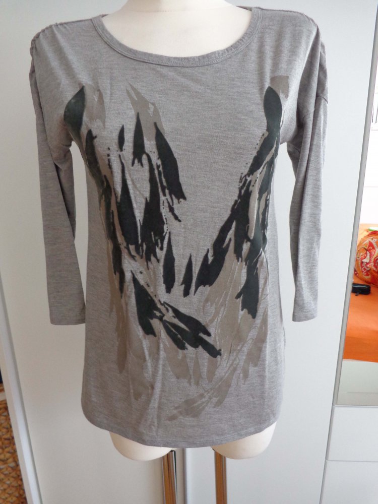 graues Shirt -NEU-