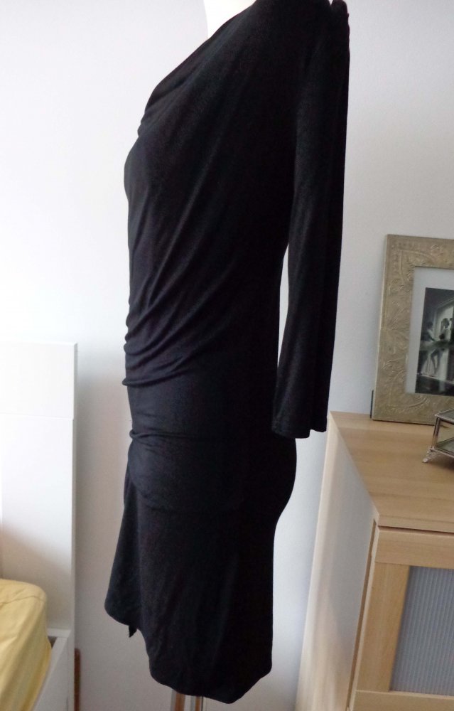 schwarzes Kleid -NEU-