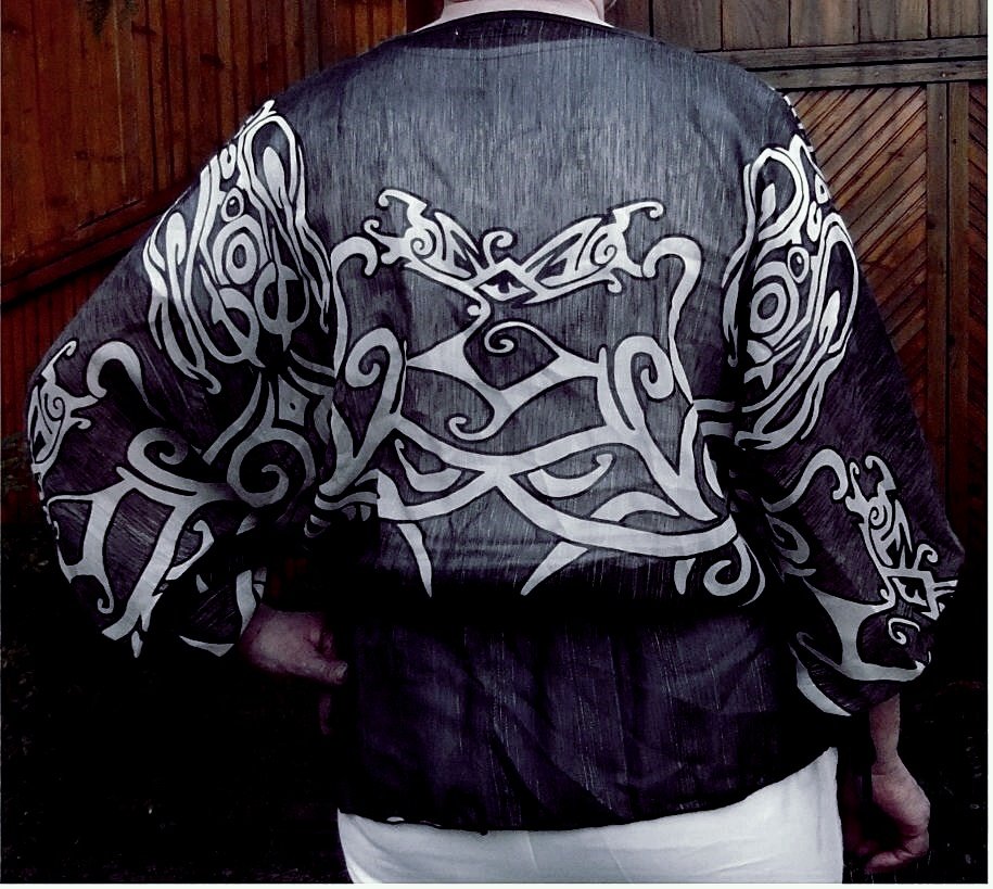 Überzieh-Bluse von Nuopai - Im Flügelschnitt - durchscheinend schwarz / weiß - Größe 44