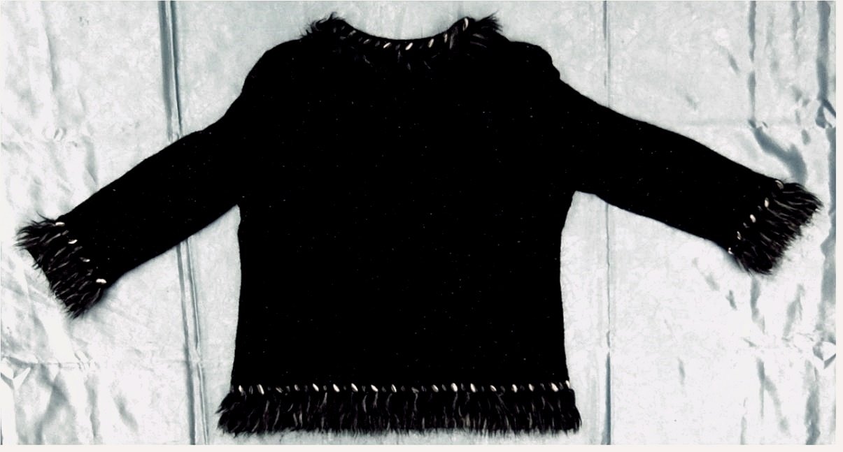 Strickjacke von Nice Connection - schwarz mit Faden-Stickerei und Fransen - Merino Wolle / Kaschmir - Größe 44