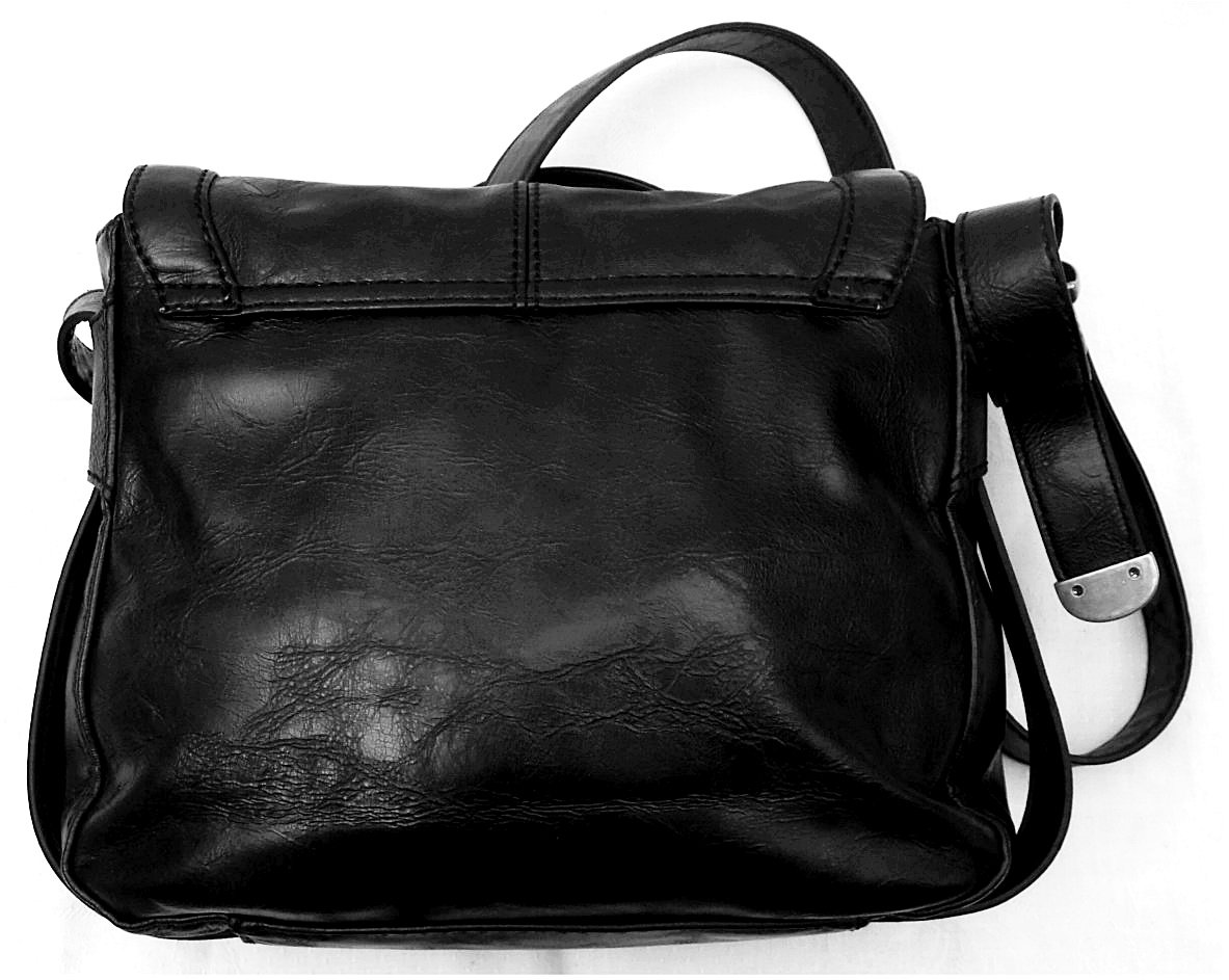 Esprit Damen-Umhänge-Tasche - schwarz mit Metallbesatz