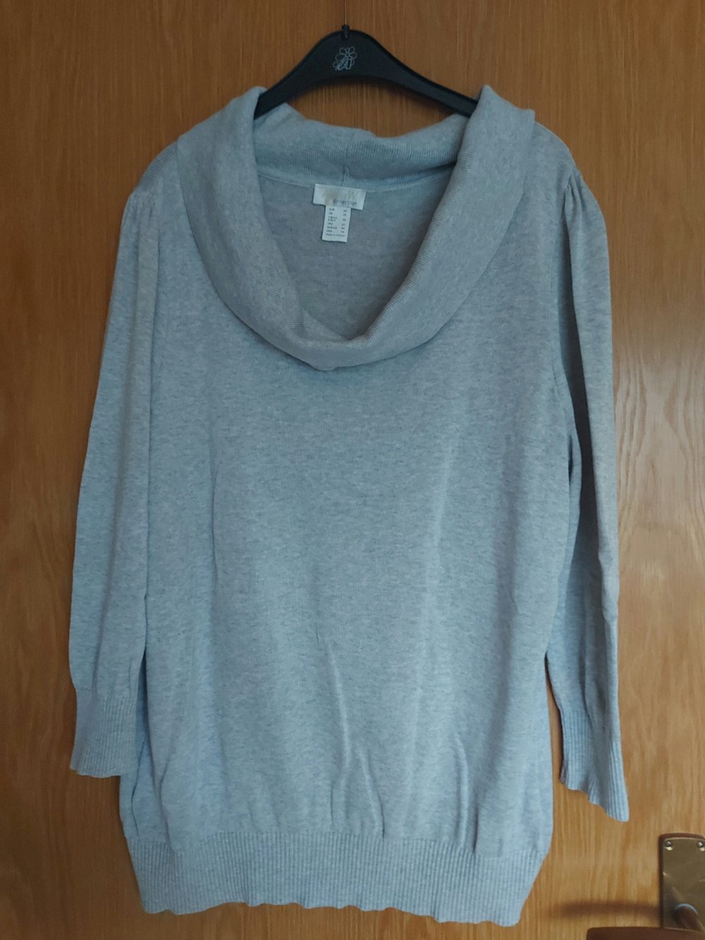 leichter Pullover Gr. 46 neu