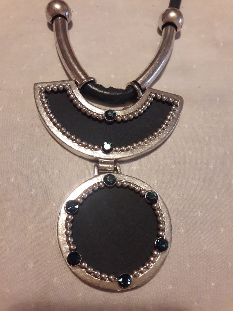  Blaue Statement Kette