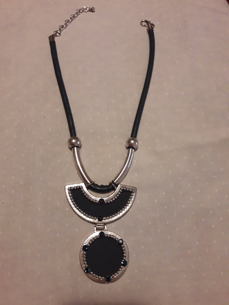  Blaue Statement Kette