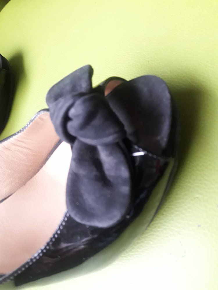 Elegante hohe Lackschuhe