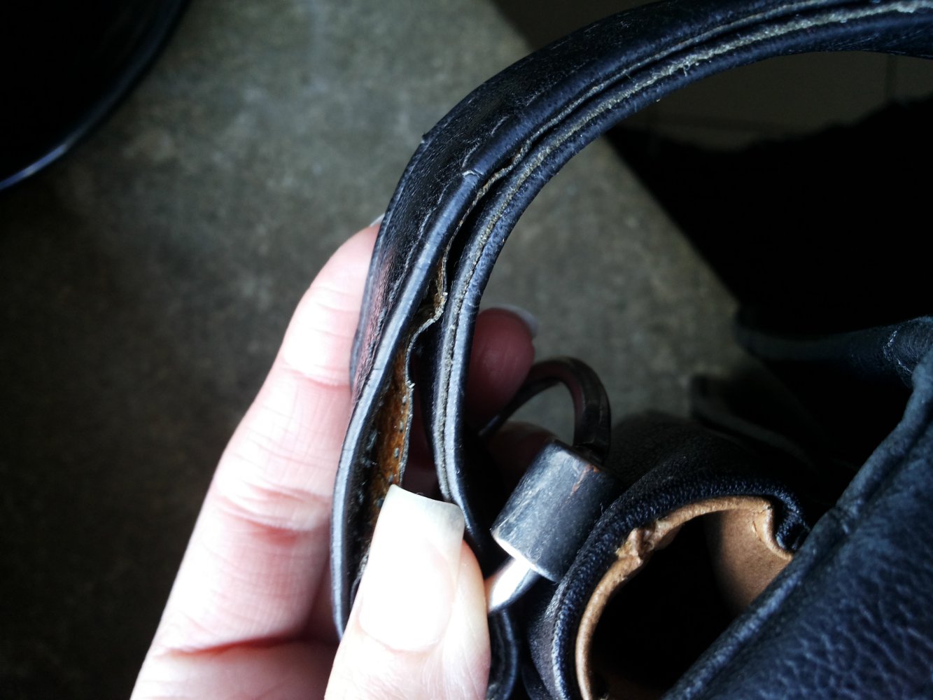 Umhängetasche/Handtasche 2in1 Echtleder schwarz