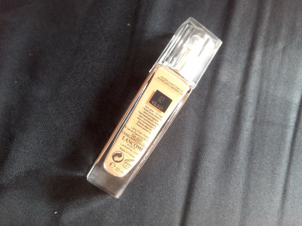 Lancome Teint Miracle Foundation No 3