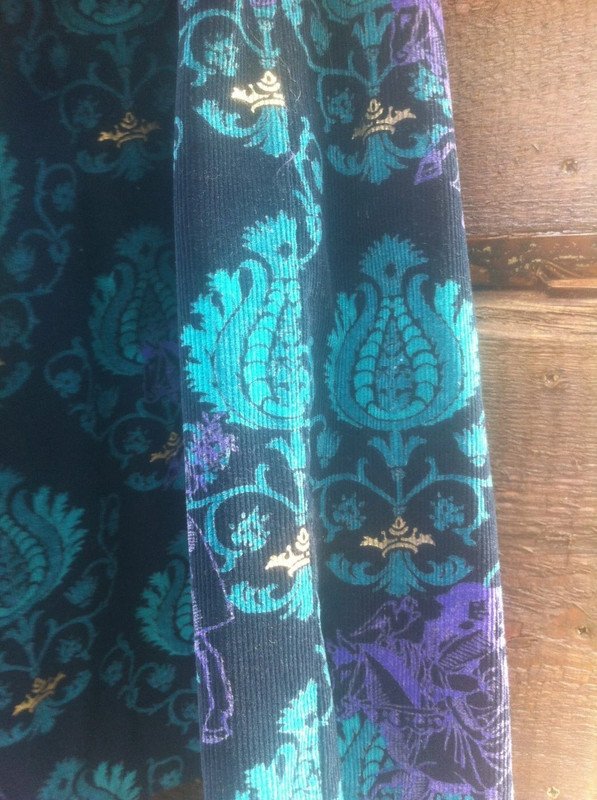 Samt Rock 38-40, salepreis ! Schneider - Unikat gefüttert, hochwertiger Samt !