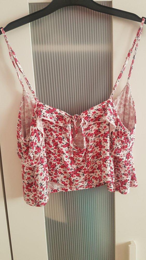 Blumen Crop Top - New Yorker