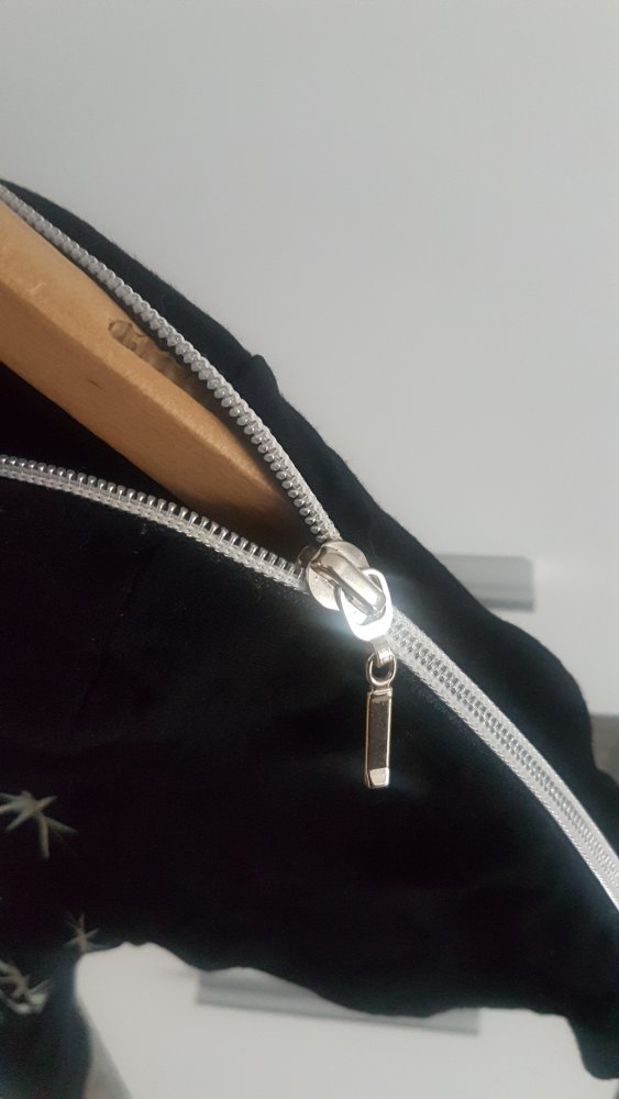 Schulterfreies Tshirt